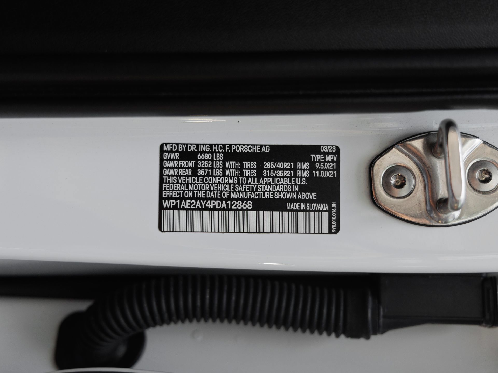 Certified 2023 Porsche Cayenne Platinum Edition AWD/4WD image 42