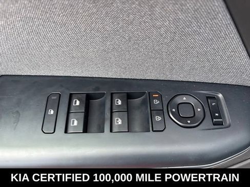 Certified 2025 Kia K4 EX FWD image 22