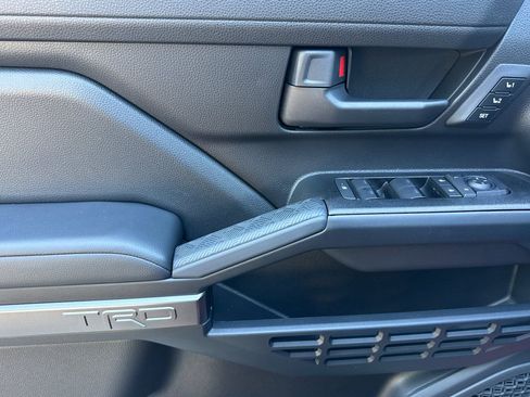 New 2026 Toyota 4Runner TRD Off-Road Premium image 13