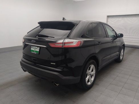 Used 2019 Ford Edge SE FWD image 9