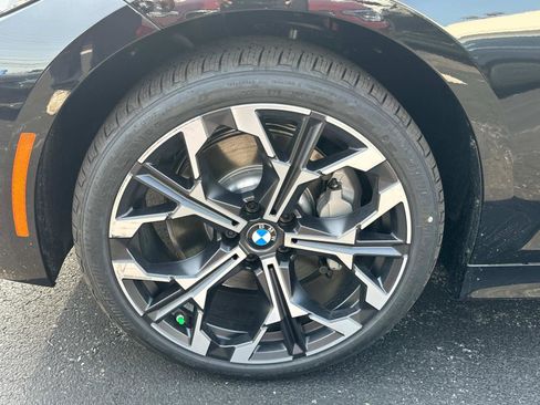 Used 2025 BMW 330i xDrive 330i xDrive w/ Premium Package image 17
