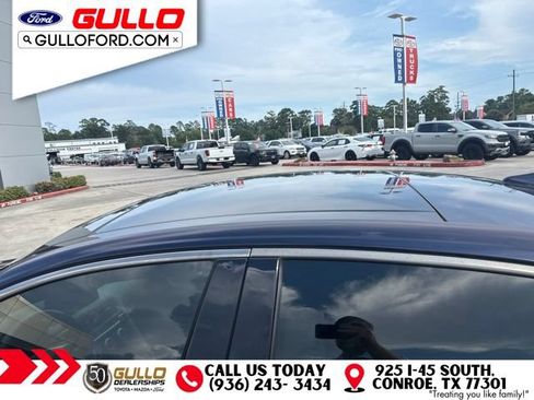 Used 2023 Genesis G70 3.3T w/ Sport Prestige Package RWD image 6