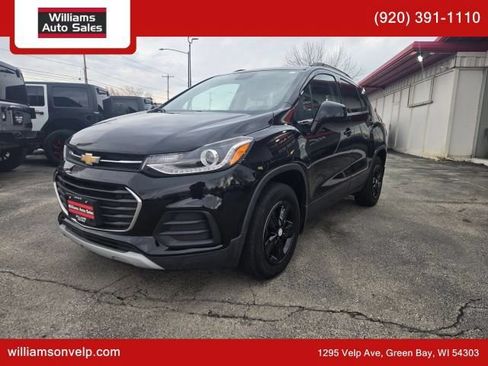 Used 2020 Chevrolet Trax LT w/ LPO, Protection Package AWD/4WD image 6