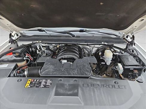 Used 2018 Chevrolet Tahoe LT image 24