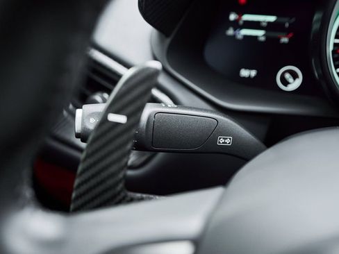 Used 2023 Aston Martin V12 Vantage image 56