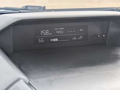 Used 2021 Subaru Crosstrek 2.0i Premium w/ Moonroof Package image 25