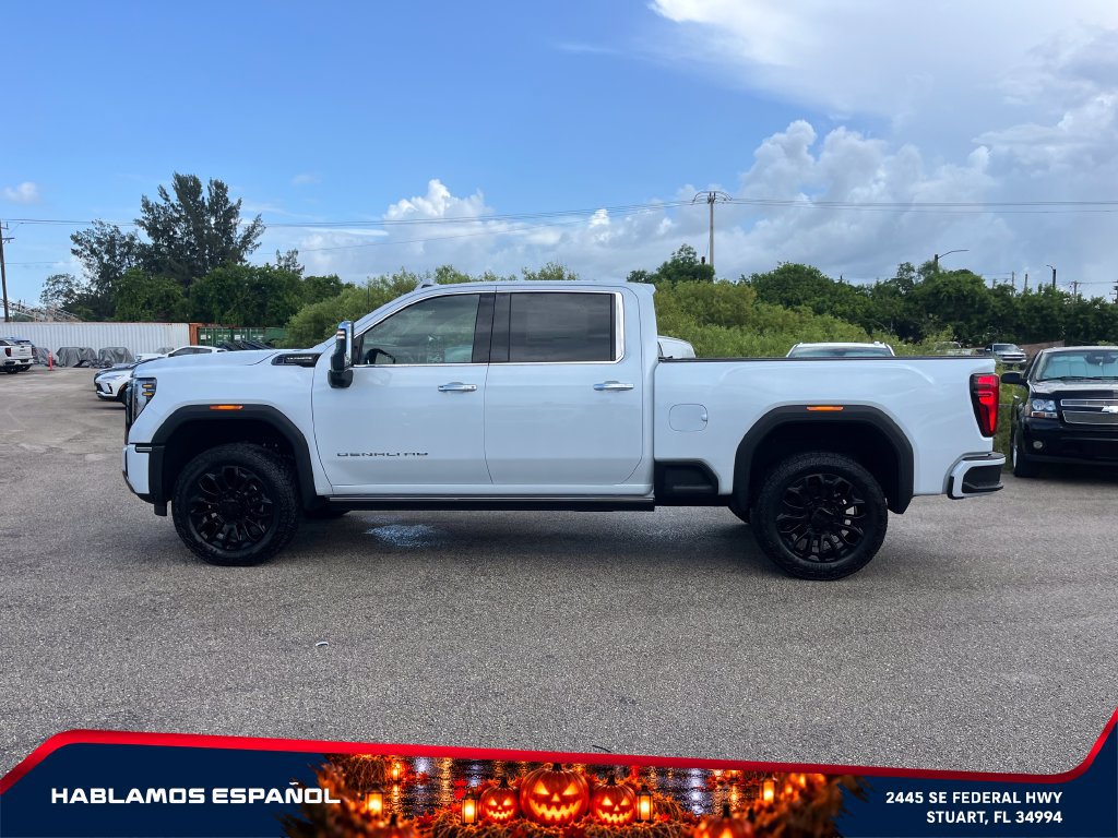New 2026 GMC Sierra 2500 Denali Ultimate AWD/4WD image 4