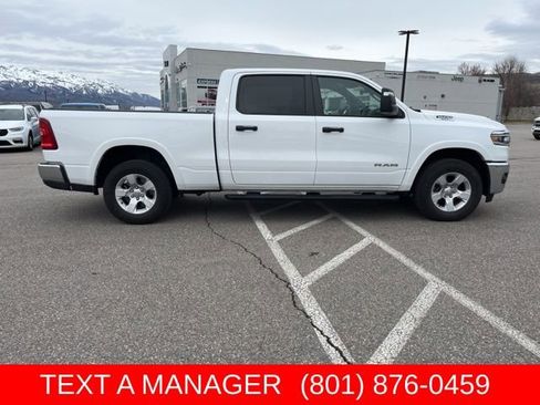 Used 2025 RAM 1500 Big Horn AWD/4WD image 2