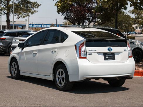 Used 2012 Toyota Prius Two FWD image 7