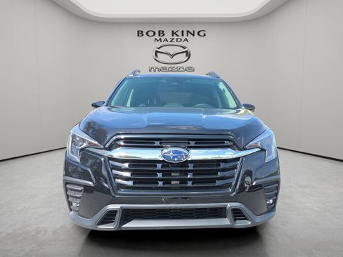 Used 2023 Subaru Ascent Limited AWD/4WD image 2