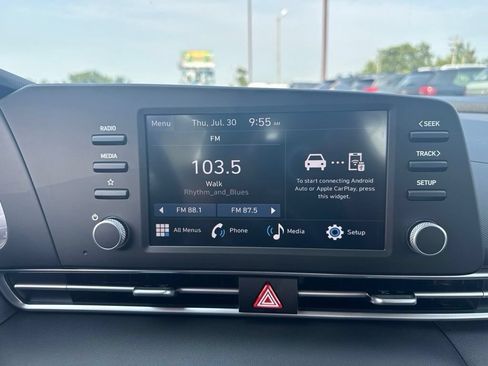 New 2026 Hyundai Elantra SE FWD image 21