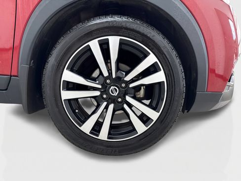 Used 2018 Nissan Kicks SR FWD image 47