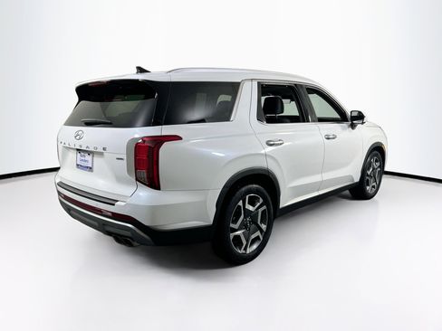 Used 2023 Hyundai Palisade SEL w/ Premium Package image 5