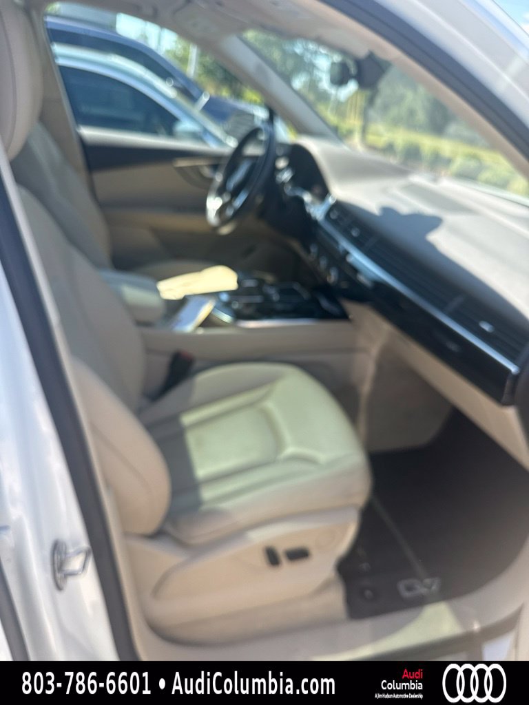 Used 2019 Audi Q7 3.0T Premium Plus AWD/4WD image 3