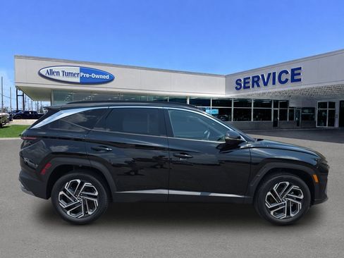 Certified 2026 Hyundai Tucson Limited w/ Tow & Go Package AWD/4WD image 9