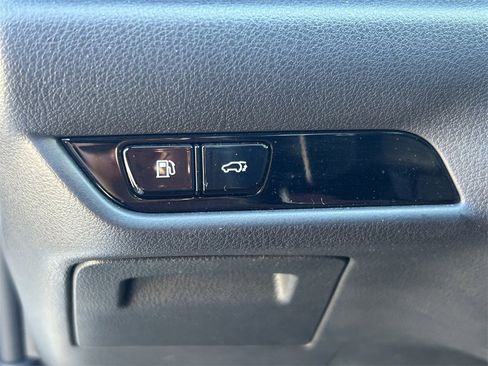 Used 2022 Lexus NX 350h AWD image 21