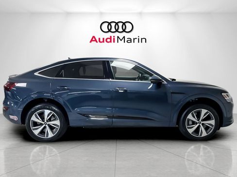 Used 2024 Audi Q8 e-tron Premium Plus image 6