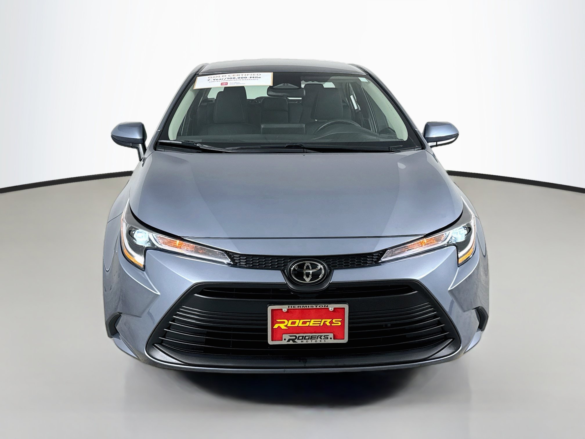 Certified 2025 Toyota Corolla LE FWD image 2