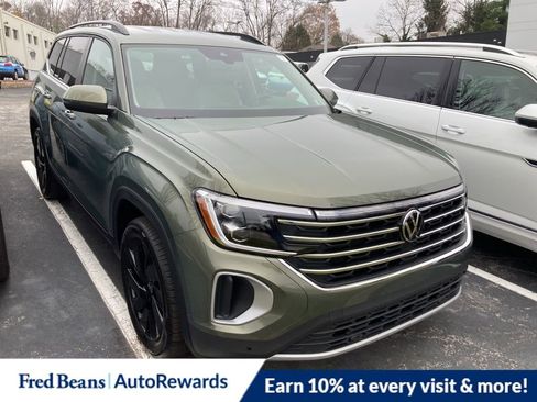 New 2026 Volkswagen Atlas SE image 1