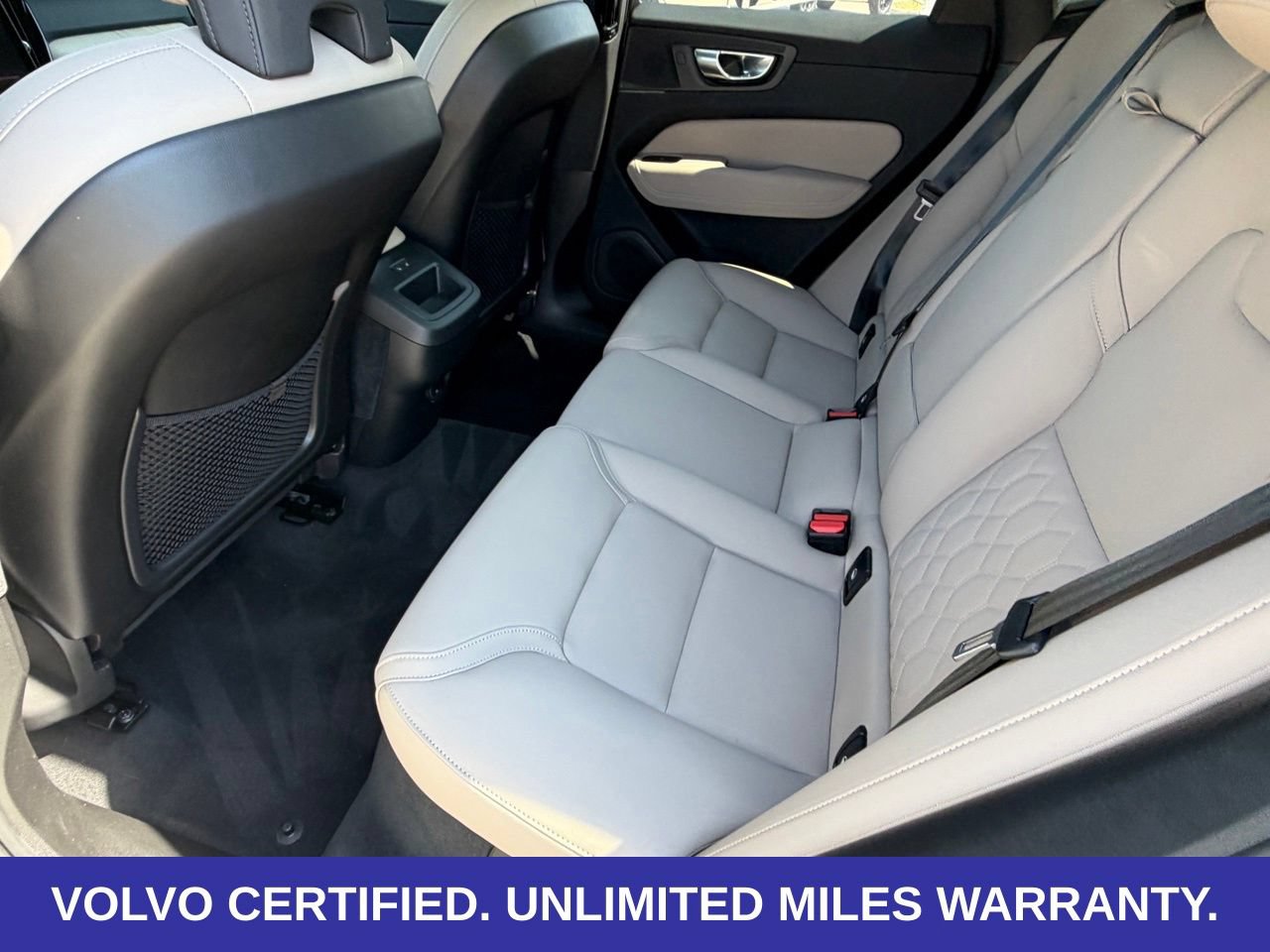 Certified 2026 Volvo XC60 B5 Plus AWD/4WD image 28