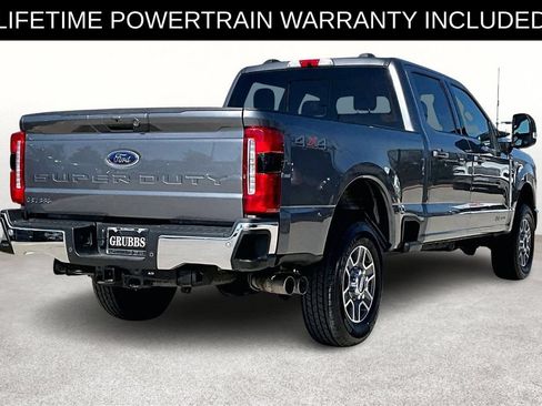 Used 2024 Ford F250 Lariat AWD/4WD image 2