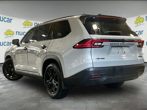 Used 2026 Toyota Grand Highlander AWD Hybrid image 4