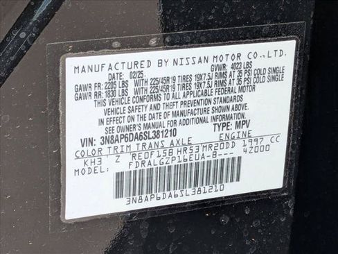 Used 2025 Nissan Kicks SR FWD image 24