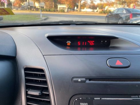 Used 2016 Kia Forte LX image 21