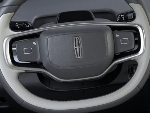 New 2026 Lincoln Navigator Reserve AWD/4WD image 12