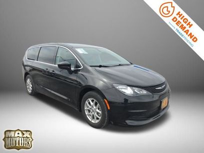 Used 2022 Chrysler Voyager LX