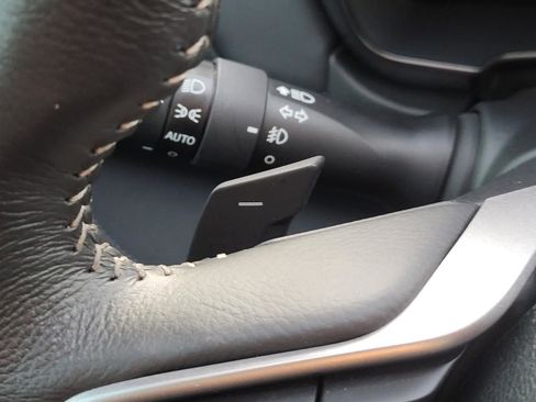 Certified 2025 Subaru Outback Limited image 29