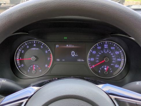 Certified 2022 Kia Forte LXS w/ LXS Technology Package image 24