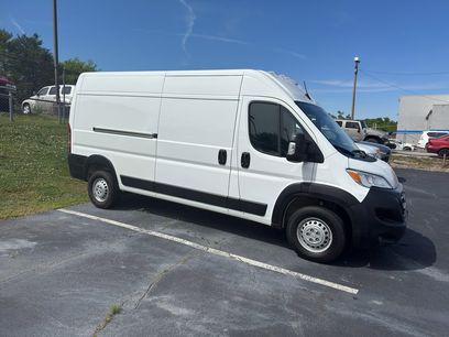 Used 2025 RAM ProMaster 2500 w/ Convenience Group
