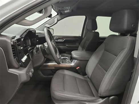 Used 2024 Chevrolet Silverado 1500 LT Trail Boss w/ Protection Package image 19