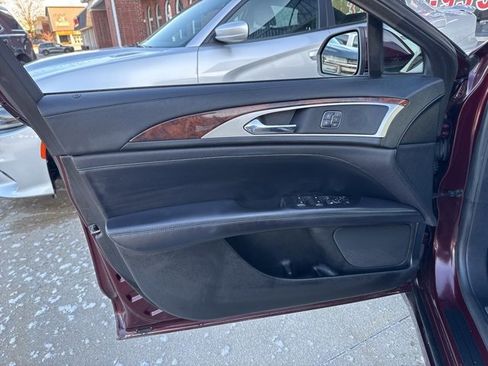 Used 2017 Lincoln MKZ Reserve w/ Climate Package image 23