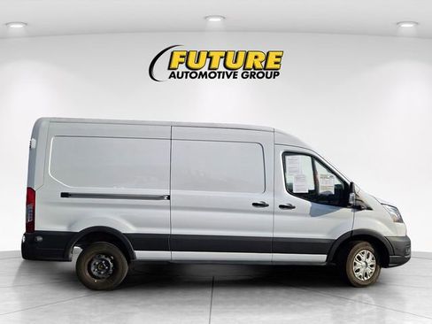 Used 2022 Ford E-Transit Medium Roof w/ Load Area Protection Package image 3