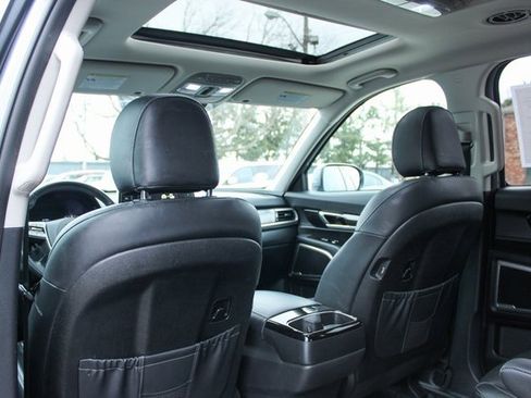 Used 2020 Kia Telluride S image 32