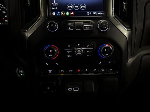 Used 2022 Chevrolet Silverado 2500 LT w/ Texas Edition AWD/4WD image 13