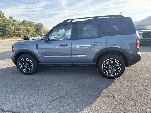 New 2025 Ford Bronco Sport Outer Banks w/ Outer Banks Tech Package+ AWD/4WD image 3