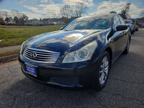 Used 2009 INFINITI G37 x Sedan w/ Premium Pkg image 3