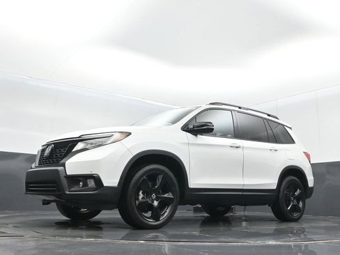 Used 2021 Honda Passport Elite image 11