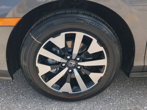 New 2026 Honda Odyssey EX-L image 10