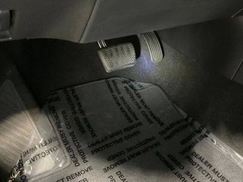 Certified 2024 Toyota Corolla LE image 37