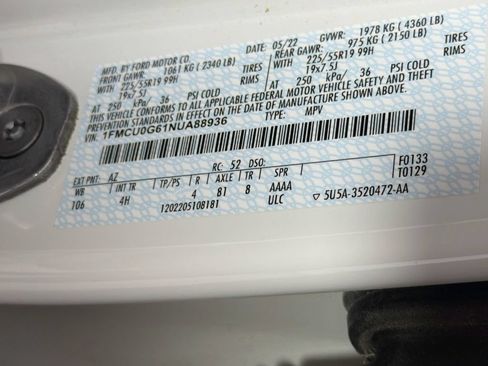 Used 2022 Ford Escape SE FWD image 28