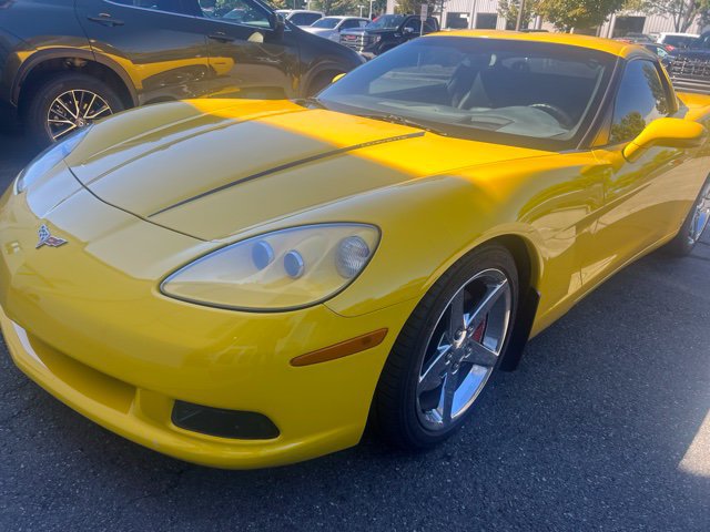 Used 2008 Chevrolet Corvette Coupe w/ Preferred Equipment Group RWD image 1