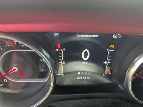 Used 2021 Jeep Wrangler Unlimited Rubicon AWD/4WD image 18