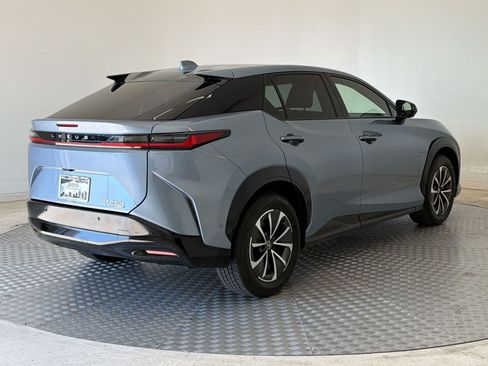 Used 2023 Lexus RZ 450e Premium w/ Technology Package AWD/4WD image 9