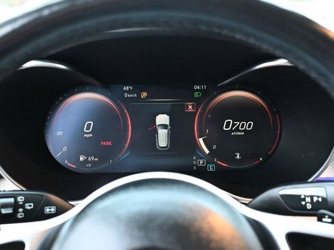 Used 2022 Mercedes-Benz GLC 300 4MATIC image 16