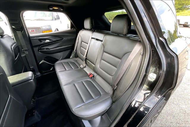 Used 2023 Chevrolet TrailBlazer ACTIV w/ Sun and Liftgate Package AWD/4WD image 22