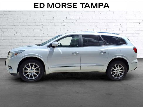 Used 2017 Buick Enclave Leather w/ Trailering Package FWD image 2